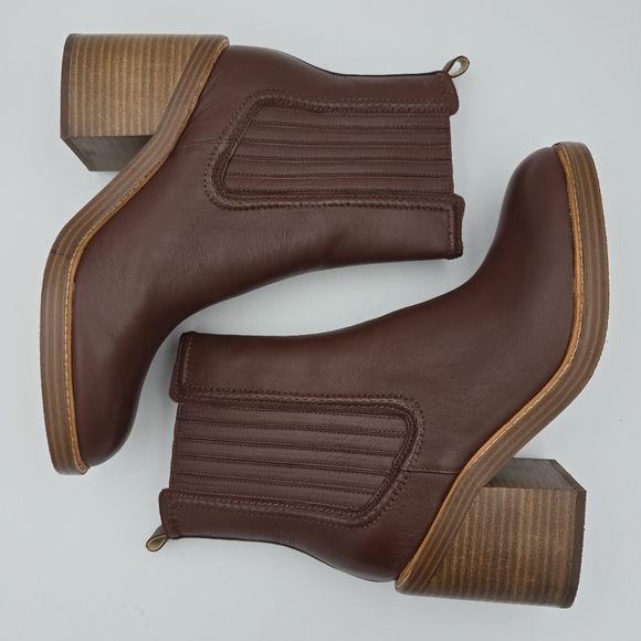 NWOT Marc Fisher LTD Halida Heeled Booties, Dark Natural 120, Women's 11M - Picture 13 of 13